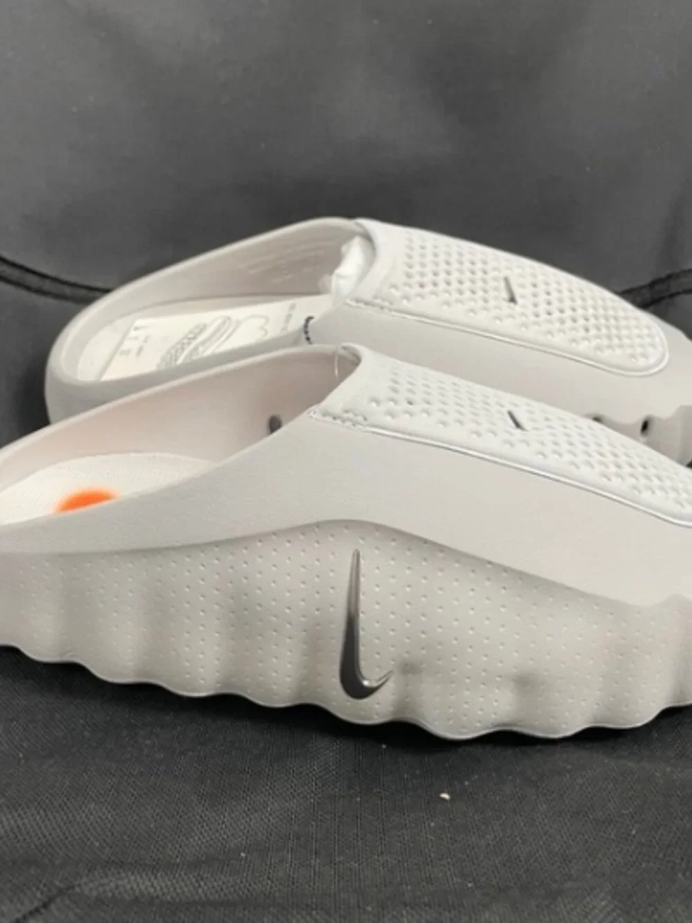Nike Mind 001 White Slide Sandals - Picture 2 of 7